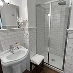招待所 Le Vagabonde 4*